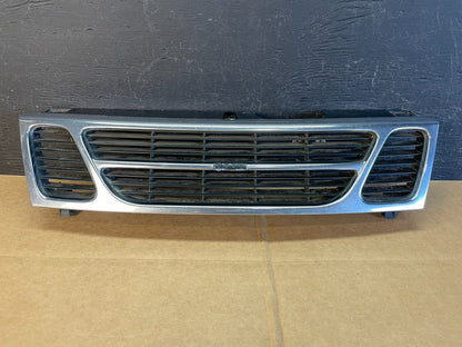 1994 to 1997 Saab 900 Front Upper Center Grille Grill AE0782 DG0