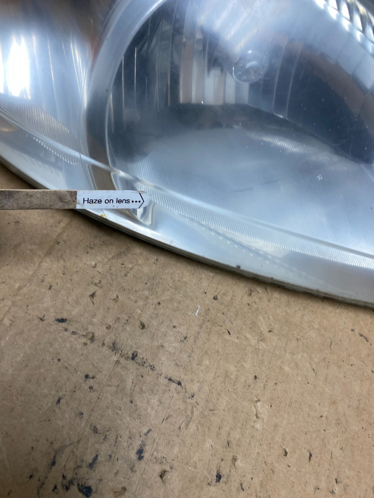 2000 to 2007 Ford Taurus Right Passenger RH Side Halogen Headlight AD5218 DW4