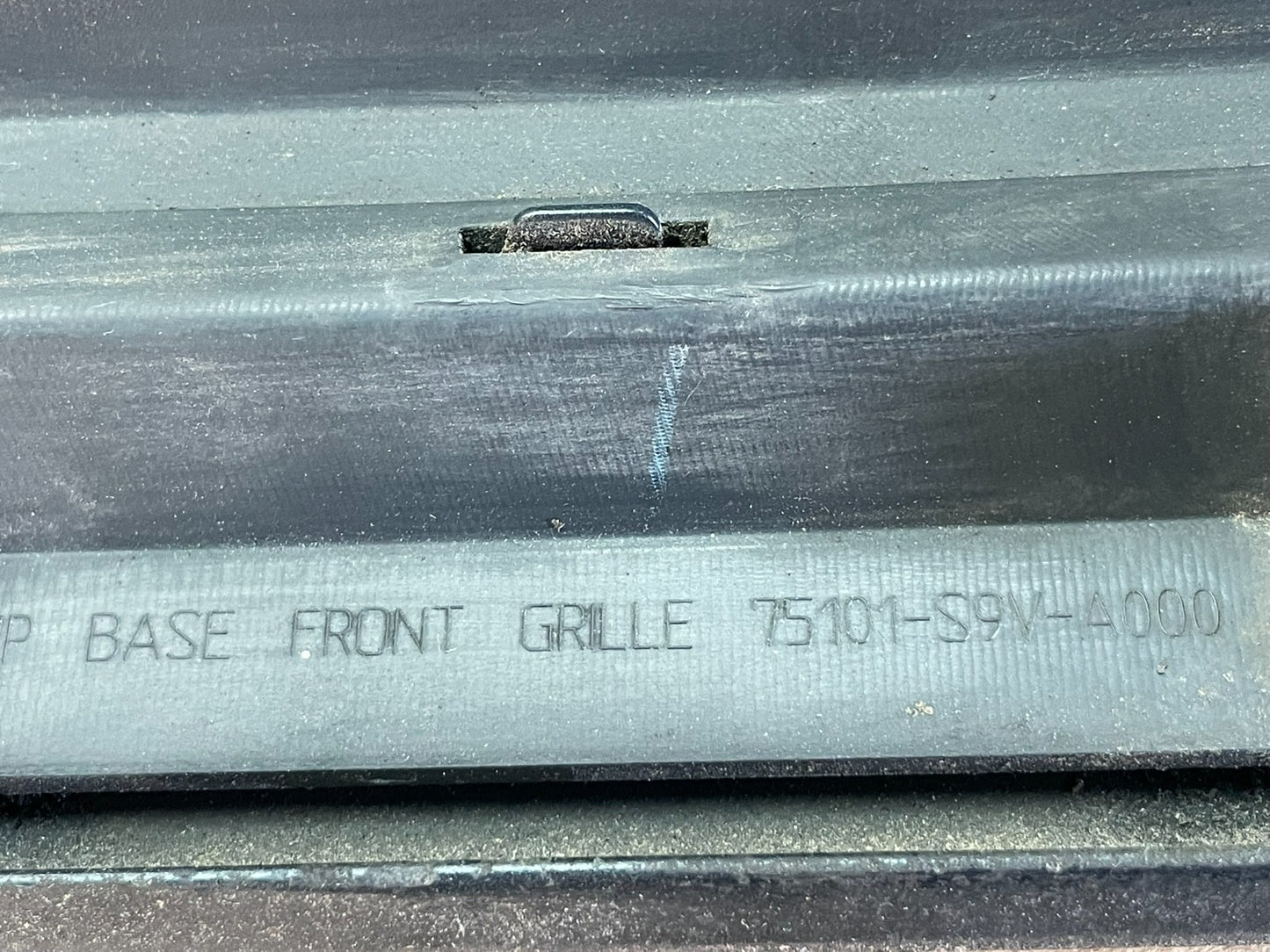 2003 2004 2005 Honda Pilot Front Upper Grill Grille AG2944 DG4