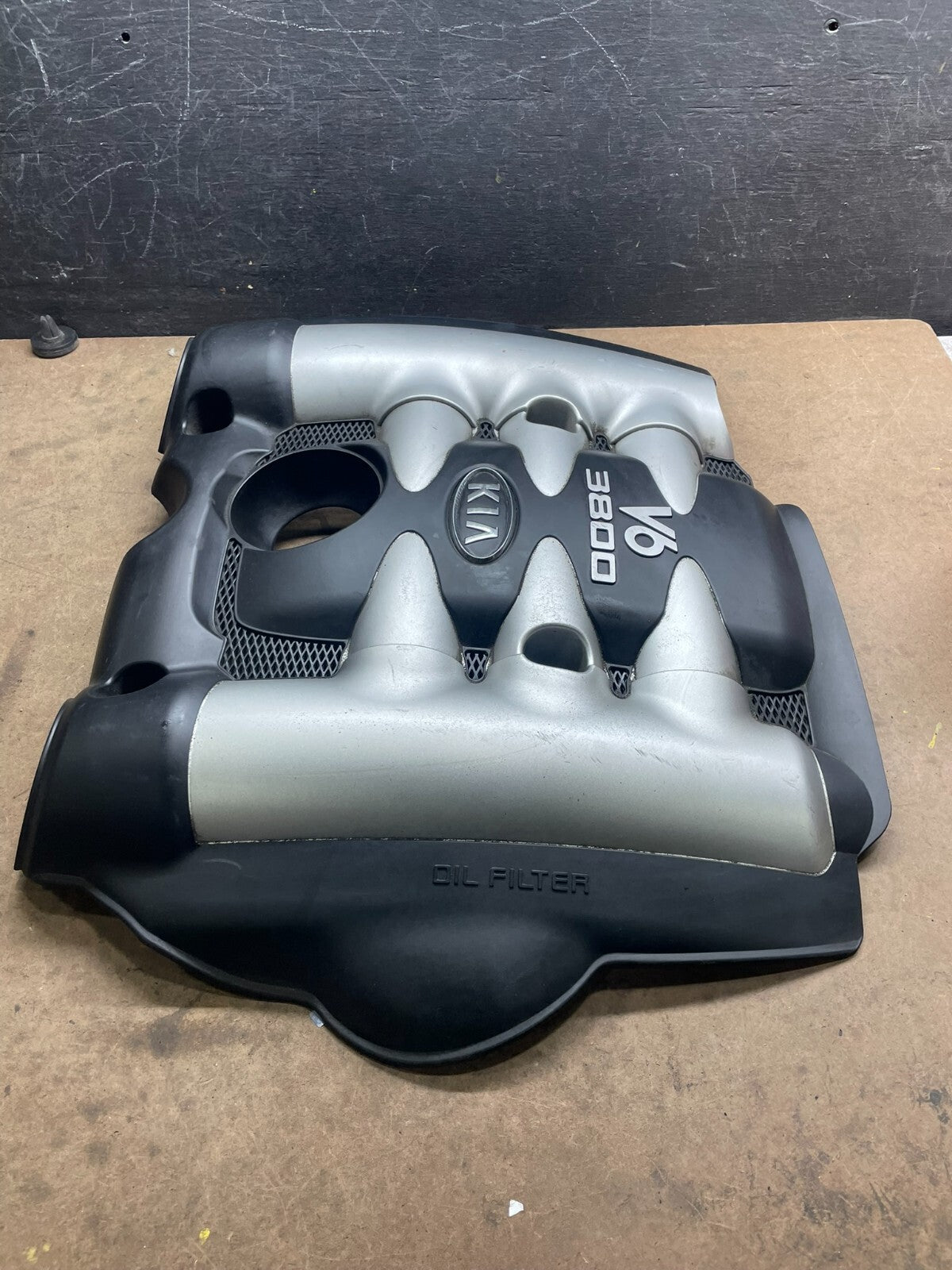 2006 to 2008 Kia Sedona V6 3.8L Engine Motor Cover M5310 PS2