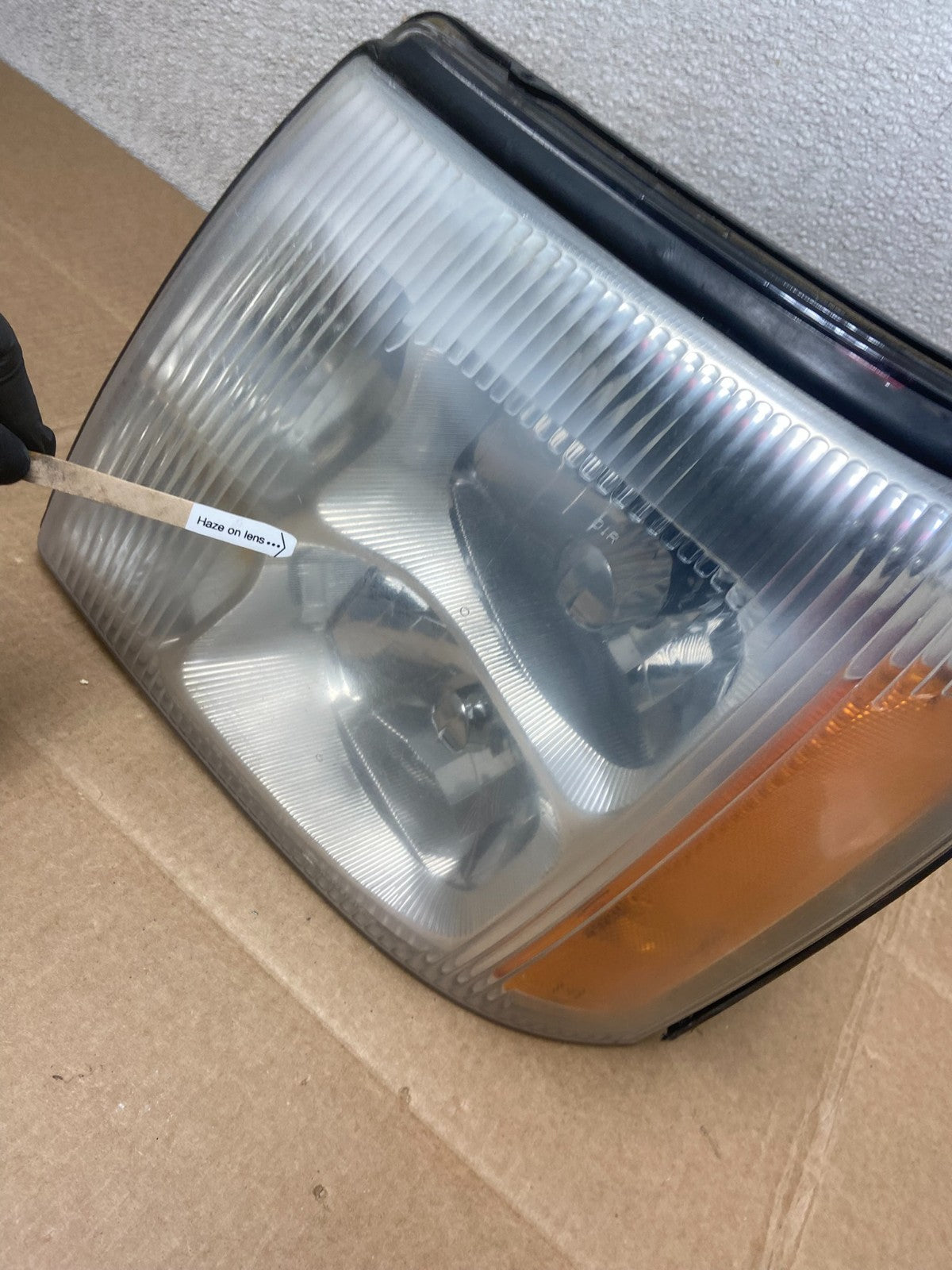 2002 to 2006 Cadillac Escalade Left Driver Lh Xenon HID Headlight Oem Y8376 DW4