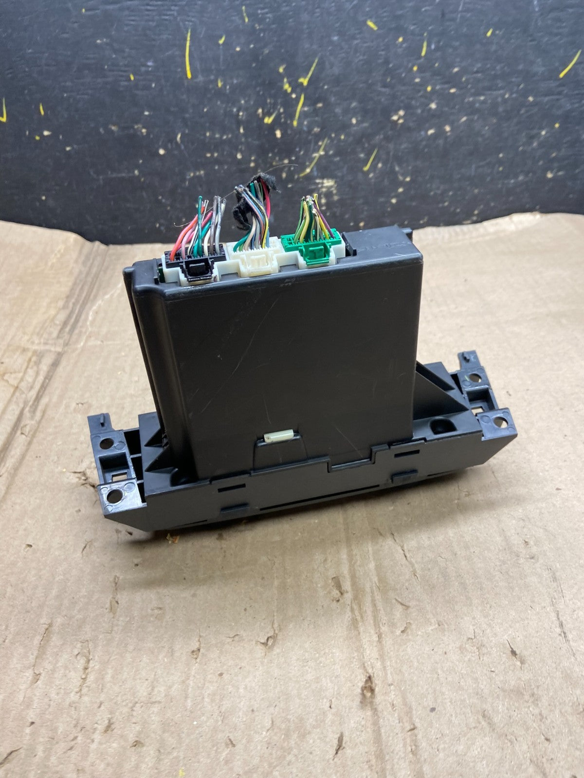 2006 to 2011 Cadillac DTS AC Heater Climate Control Panel X5755 DG4