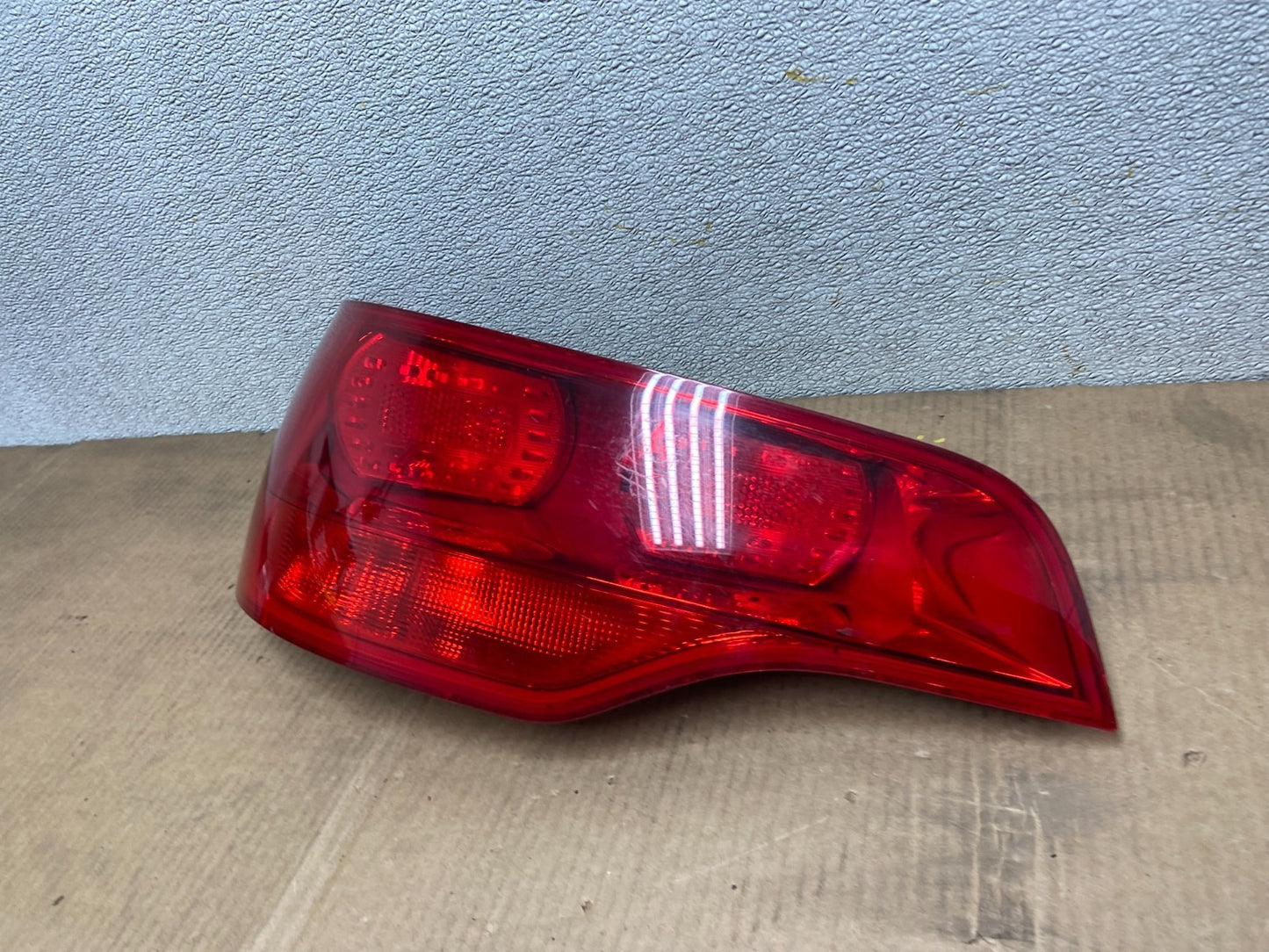 2007 2008 2009 Audi Q7 Left Driver Lh Side Tail Light Oem AA5304 DW1