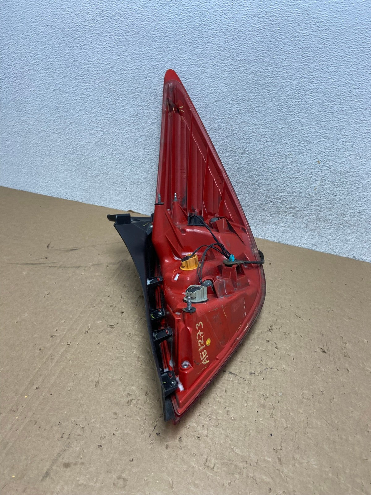 2007 - 2012 Nissan Versa Hatchback Left Driver Side Lh Tail Light AG1273 LK7