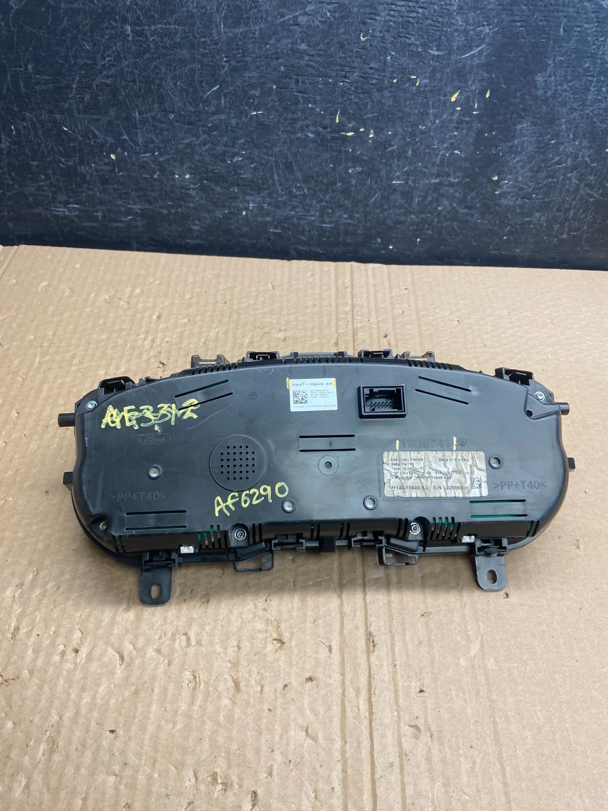 2016 to 2018 Ford Transit Connect Speedometer Cluster AF6290 DG6