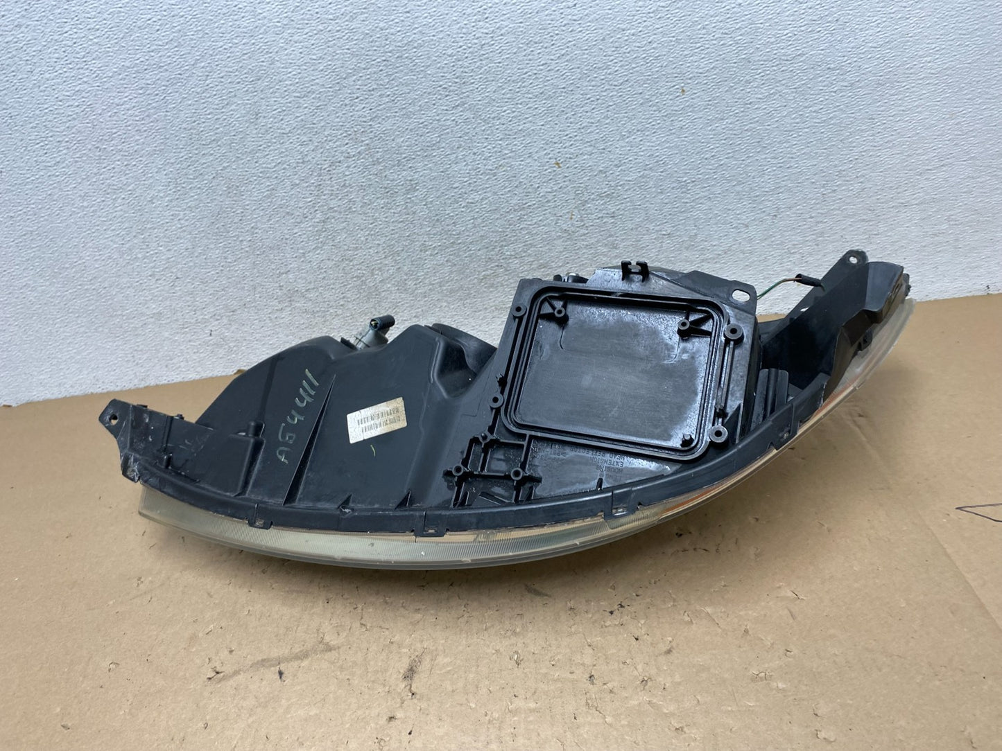 2006 to 2010 Toyota Sienna Right Passenger Rh Side Headlight Halogen AG4411 DW8