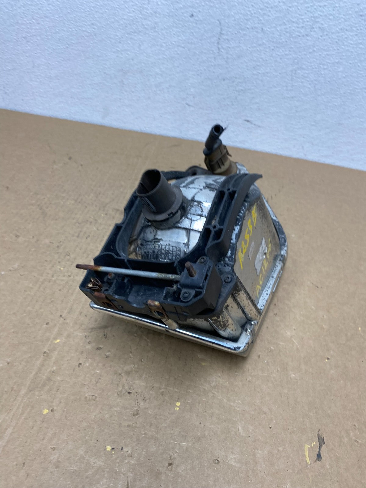 2001 to 2002 Nissan Quest Left Driver LH Side Halogen Headlight AC1206 DW6