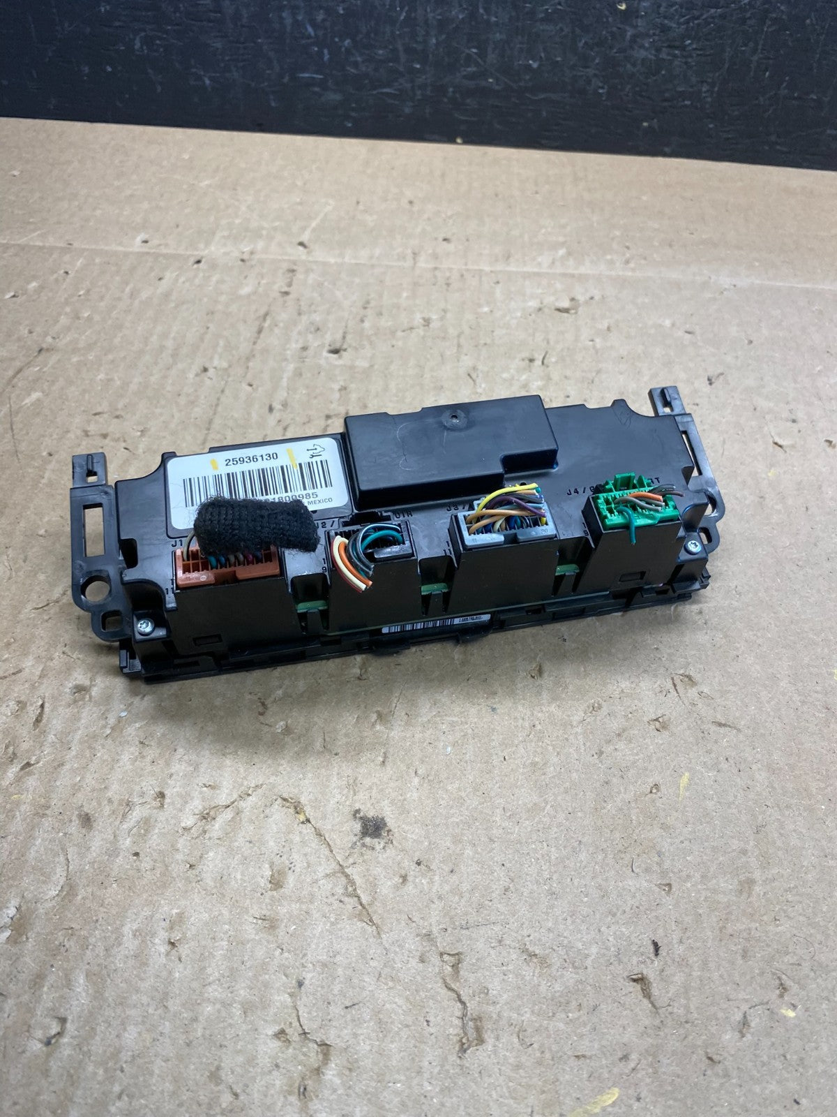 2007-2011 GMC Yukon Tahoe Automatic Climate Temperature Temp Control ac6553 DG5