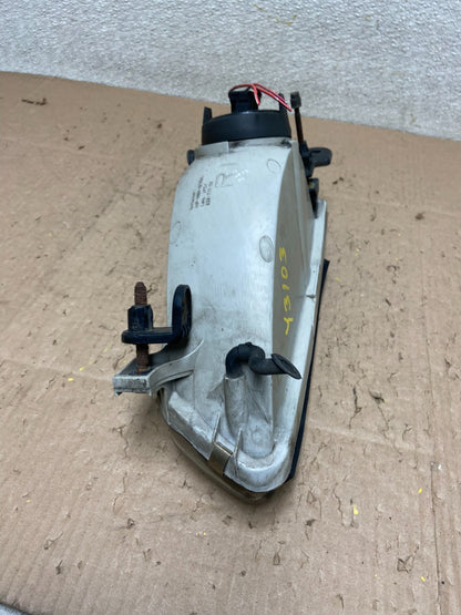 1997 1998 1999 Toyota Camry Right Passenger RH Halogen Headlight Y3103 DW7