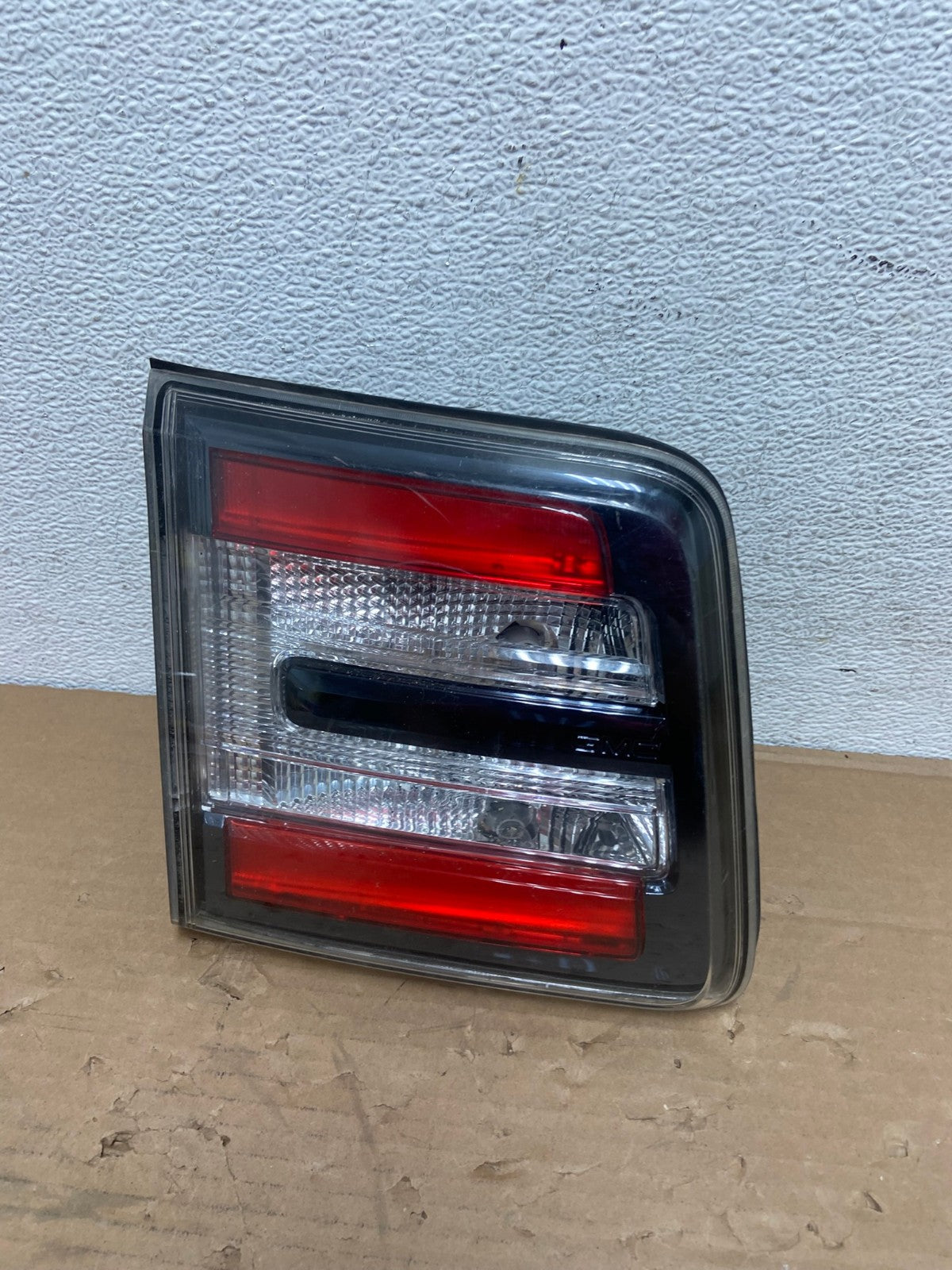 2013 to 2016 GMC Acadia Left Driver LH Side Inner Tail Light AD4270 LK0