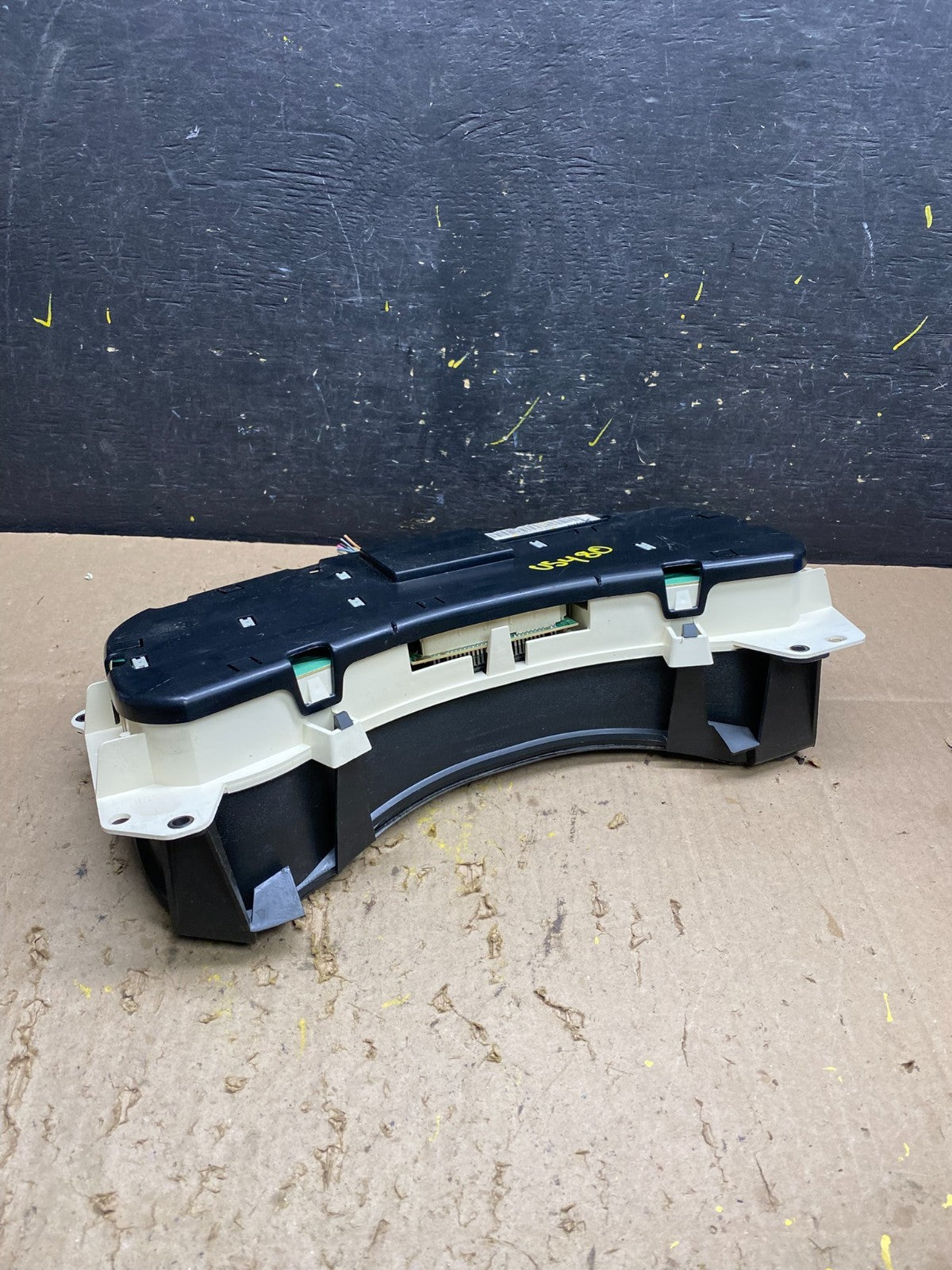 2002 GMC Yukon Speedometer Cluster Gauge Oem U5480 DG6