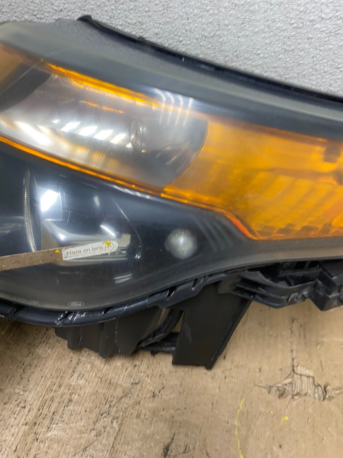 2011 to 2015 Ford Explorer Left Driver LH Side Halogen Headlight Oem S1701 DW5