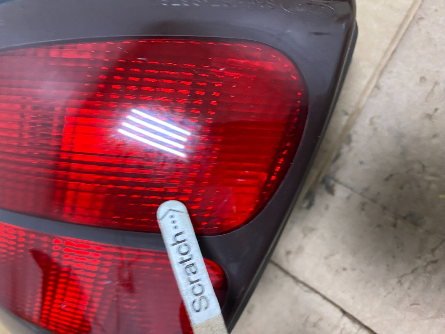 1998 to 1999 Ford Taurus Wagon Right Passenger RH Side Tail Light OEM O6707 DW3