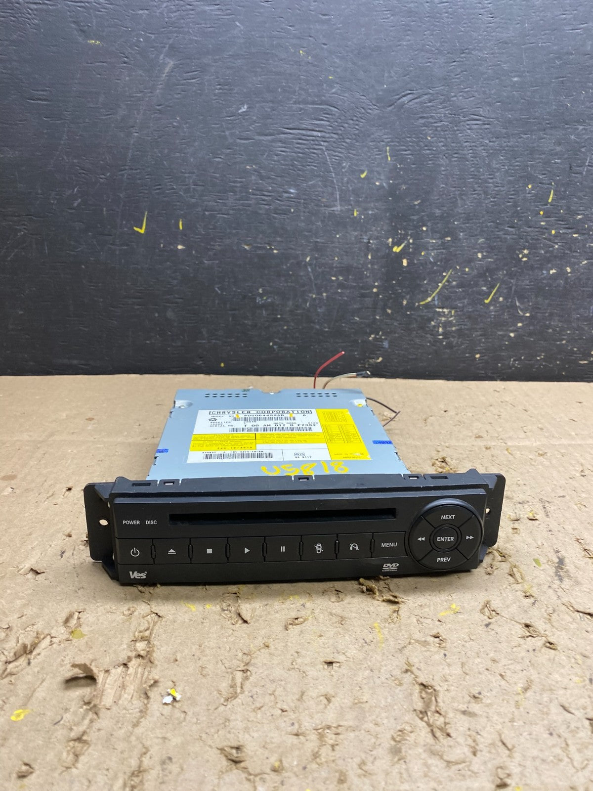 2009 2010 2011 Volkswagen Routan Video DVD Player U5818 DG0