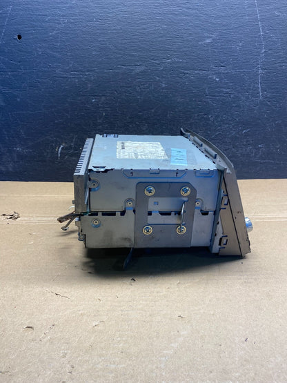 2010 to 2012 Subaru Legacy AM FM CD MP3 Radio Player AD4939 DG2
