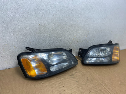 2001 to 2004 Subaru Legacy Outback Left+Right Headlights AI7895 DW2
