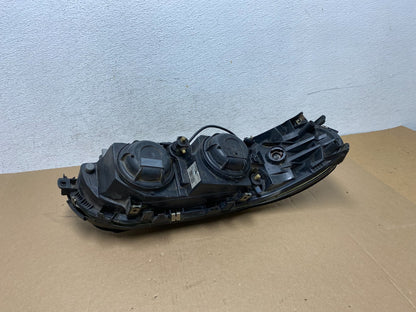 2001 2002 2003 2004 Volvo V70 XC70 Left Driver Side Headlight AD6411 DW4