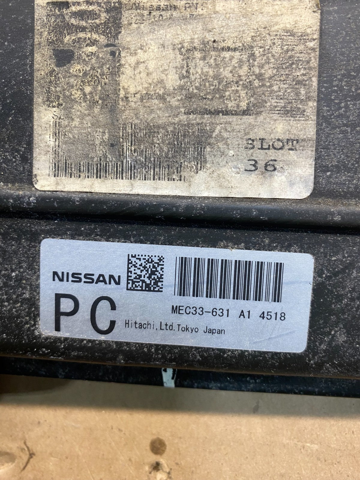 2004 Nissan Titan Ecm Ecu Engine Control Computer MEC33-630 D1 AD9430 DG2