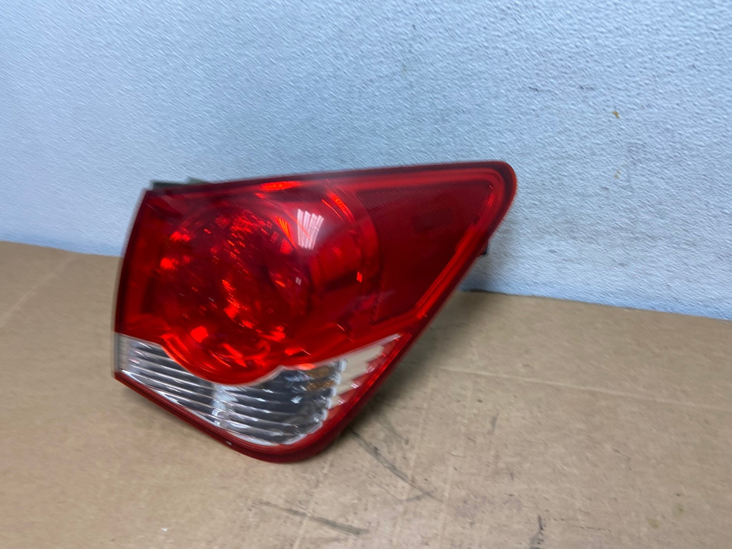 2011 2012 2013 2014 Chevrolet Cruze Right Passinger RH Side Tail Light AD6199 LK1