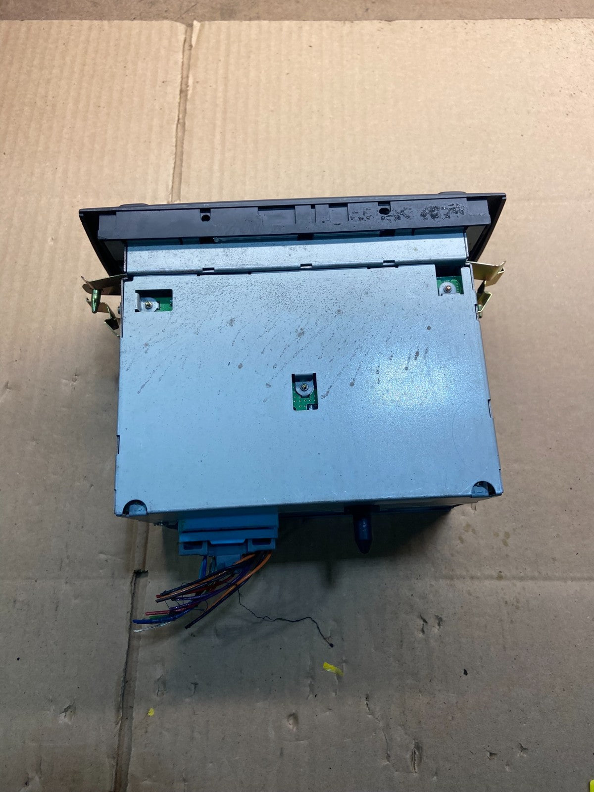 2000 - 2001 Cadillac Deville Radio Information Display Screen OEM Y4406 DG3