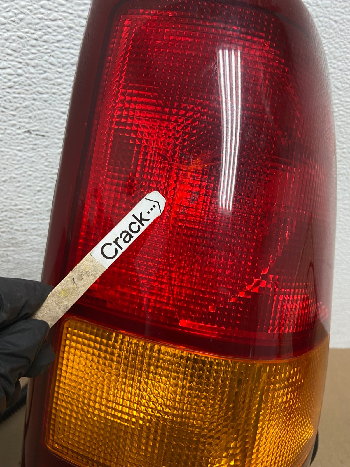 1999-2002 Chevrolet Silverado 1500 Right Passenger Side Tail Light AD7783 LK4