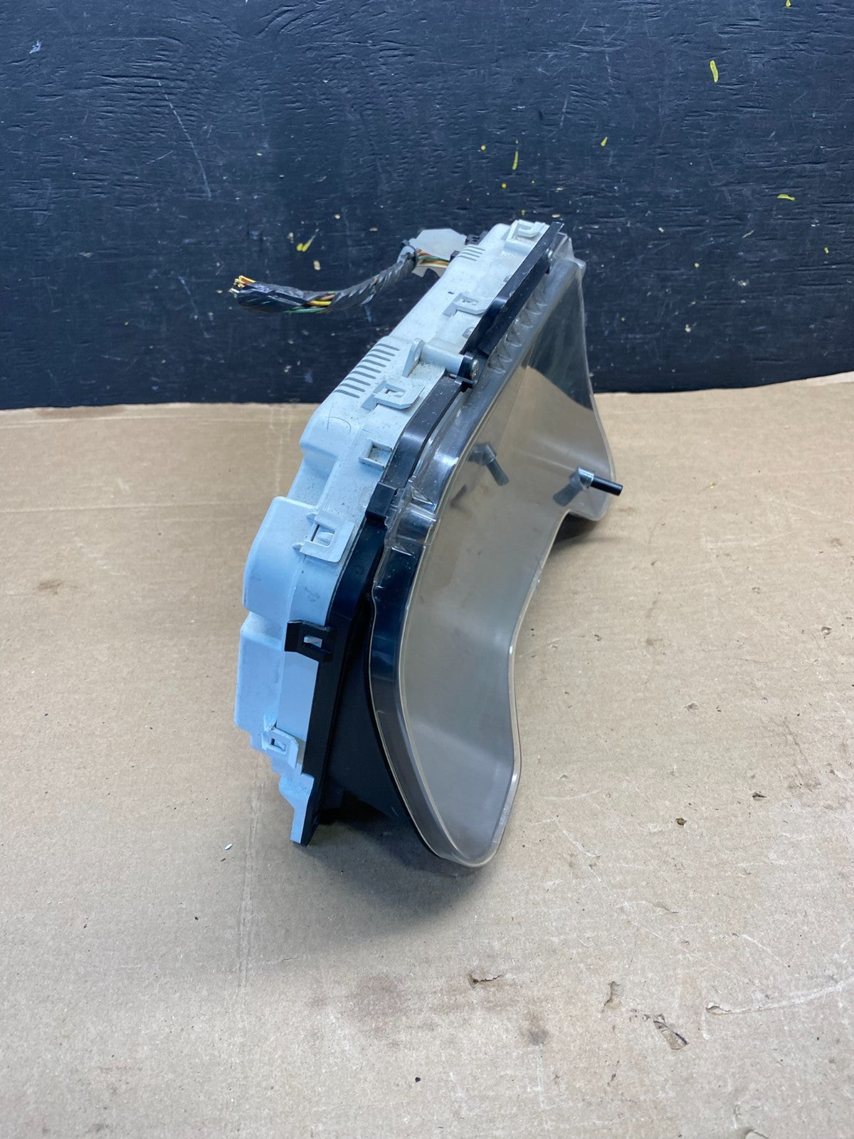 2009 Ford E150 E250 E350 VAN Gauge Speedometer Cluster R2510 DG1