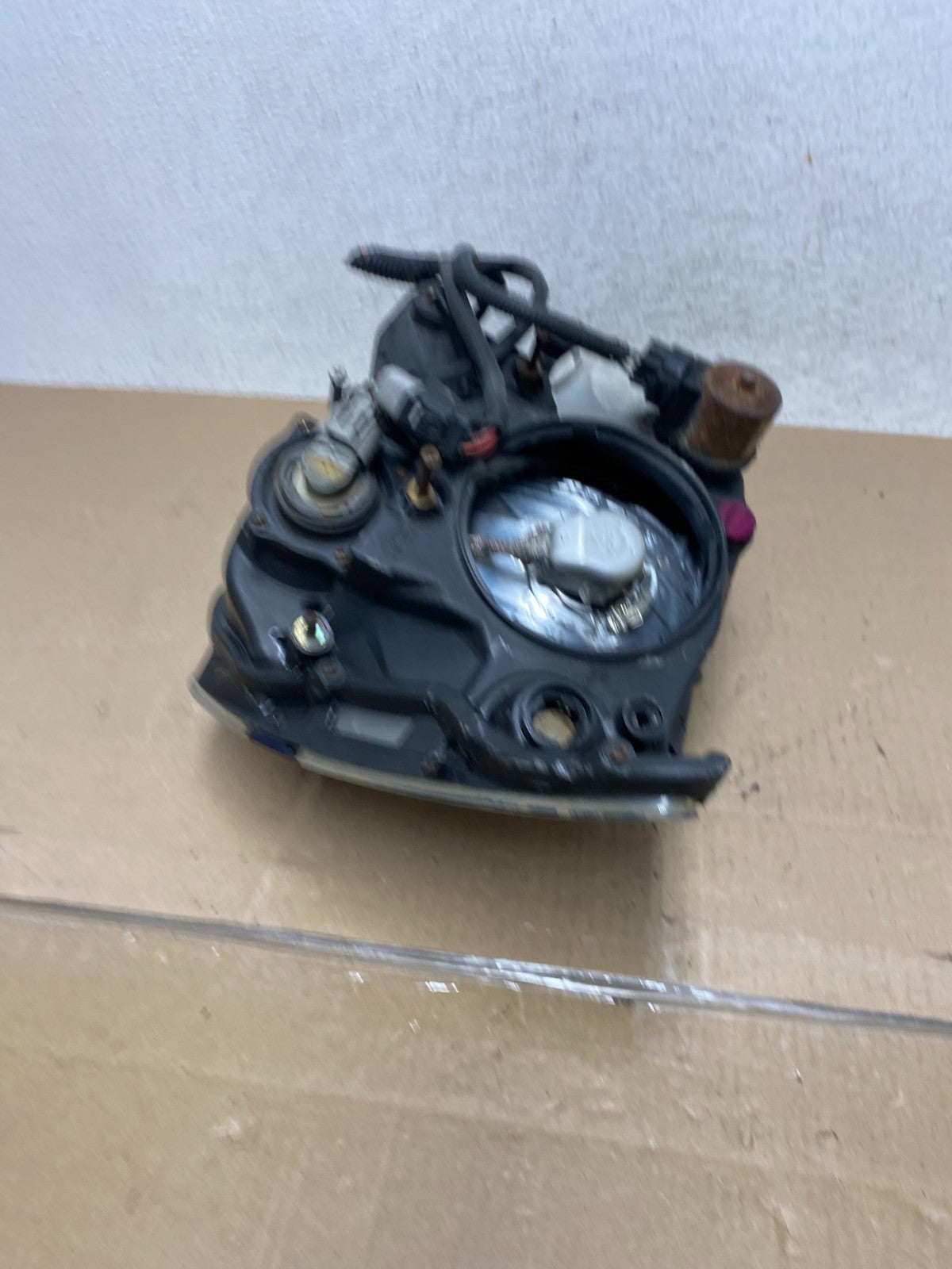 2001 2002 2003 Lexus RX300 Right Passenger Headlight Xenon HID AE6746 DW8