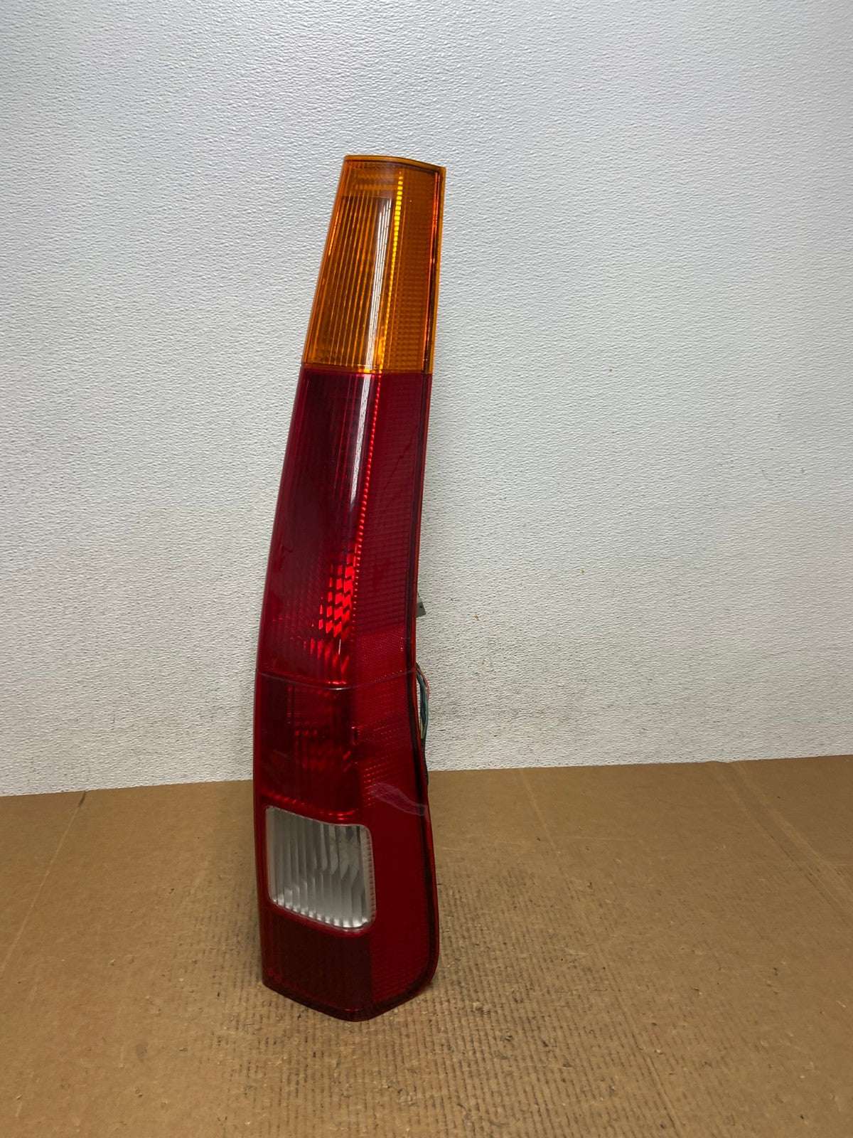 2002 - 2004 Honda Crv Cr-v Right Passenger Rh Side Tail Light DEPO AE1402 LK0