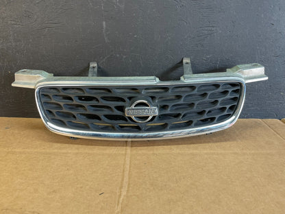 2000 to 2003 Nissan Sentra Front Upper Grill Grille AE0824 DG0