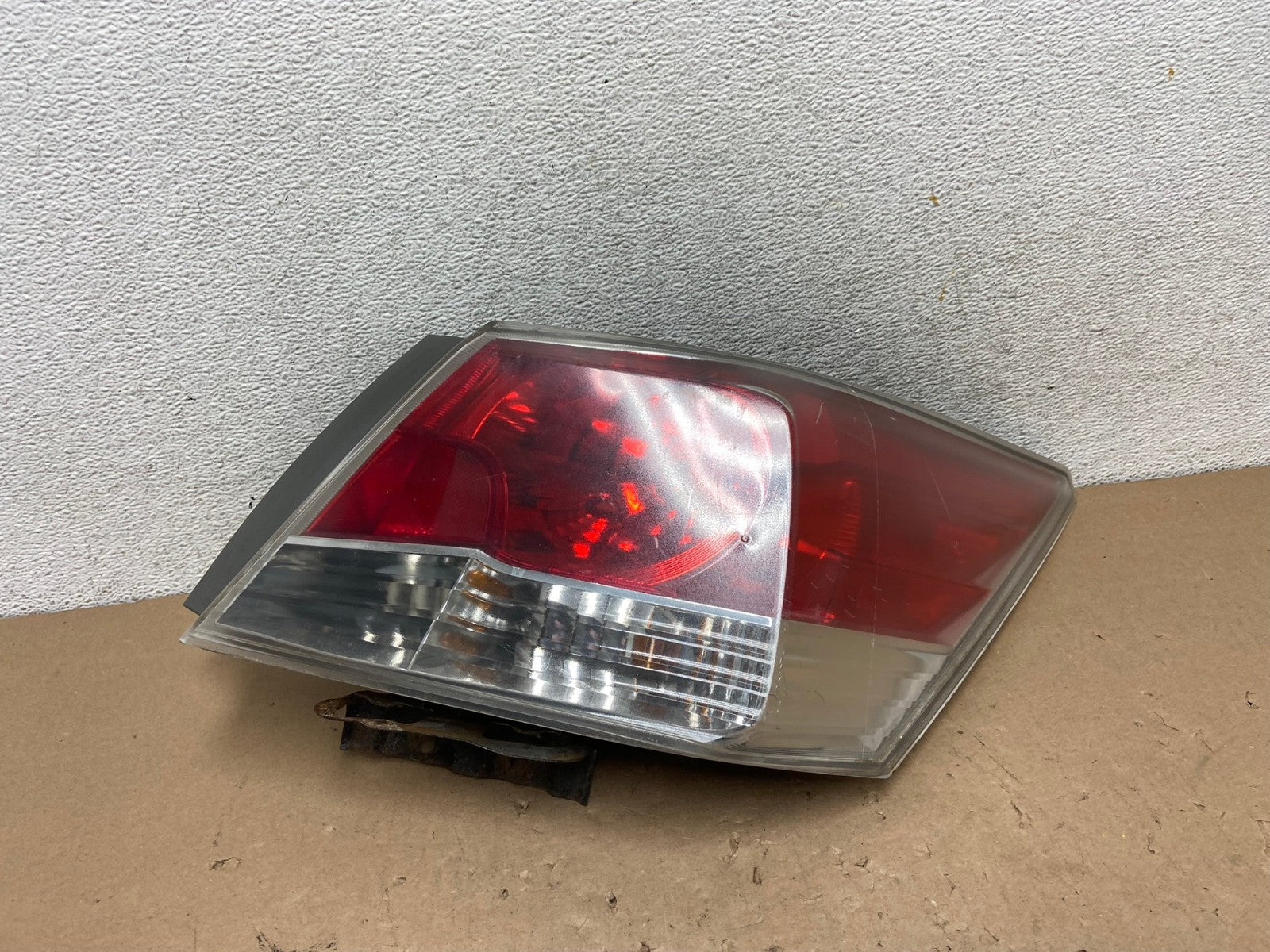 2008 to 2012 Honda Accord Sedan Tail light Right Passenger RH Side AG4191 LK0