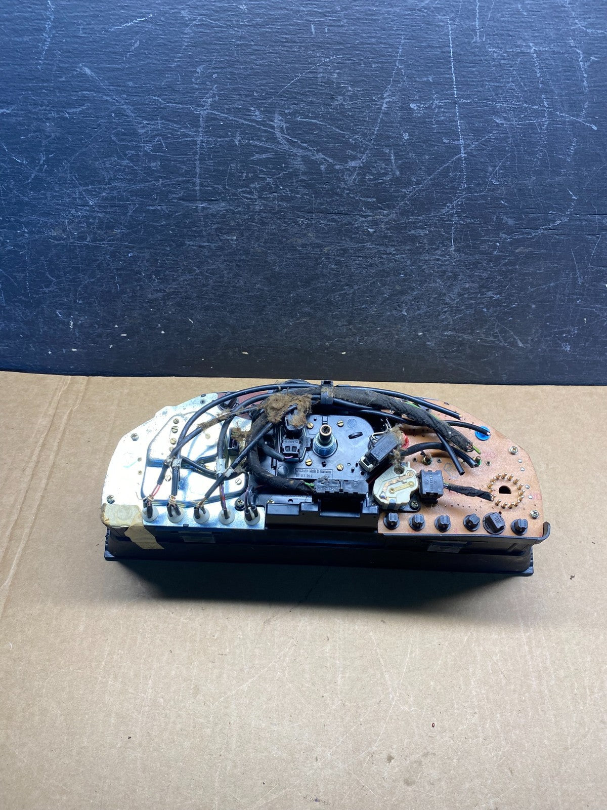 Mercedes W124 300E Instrument Cluster Speedometer ah6967 DG4