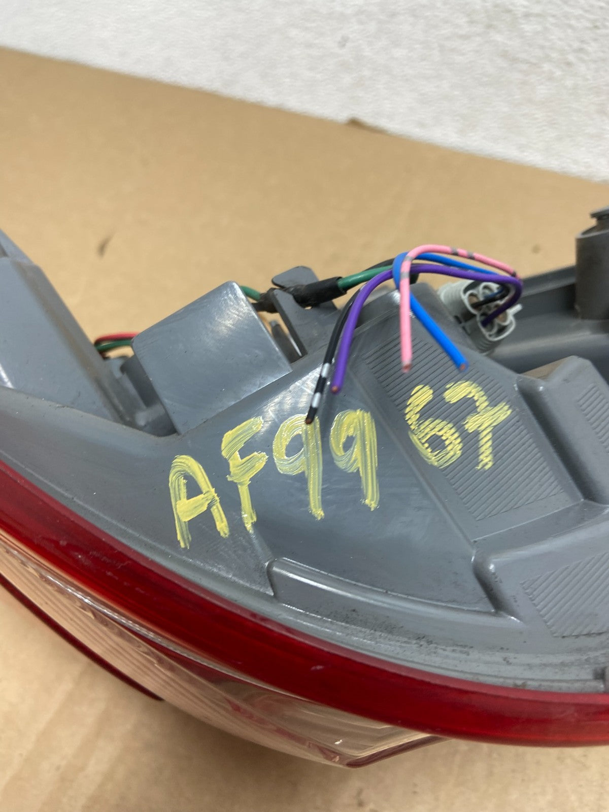 2011 to 2017 Nissan Quest Passenger Right Side Tail Light AF99677
