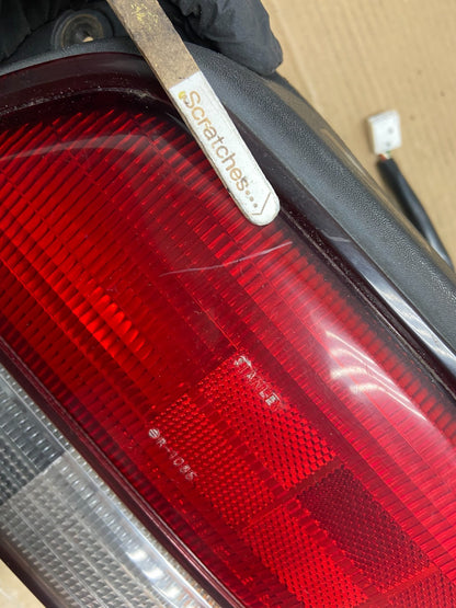 1995 - 1997 Toyota Avalon Right Passenger RH Side Tail Light AH2452 DG3