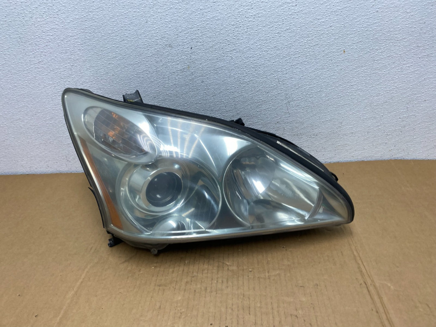 2004 - 2009 Lexus RX330 RX350 Xenon Right Passenger Side Headlight AC7524 DW0