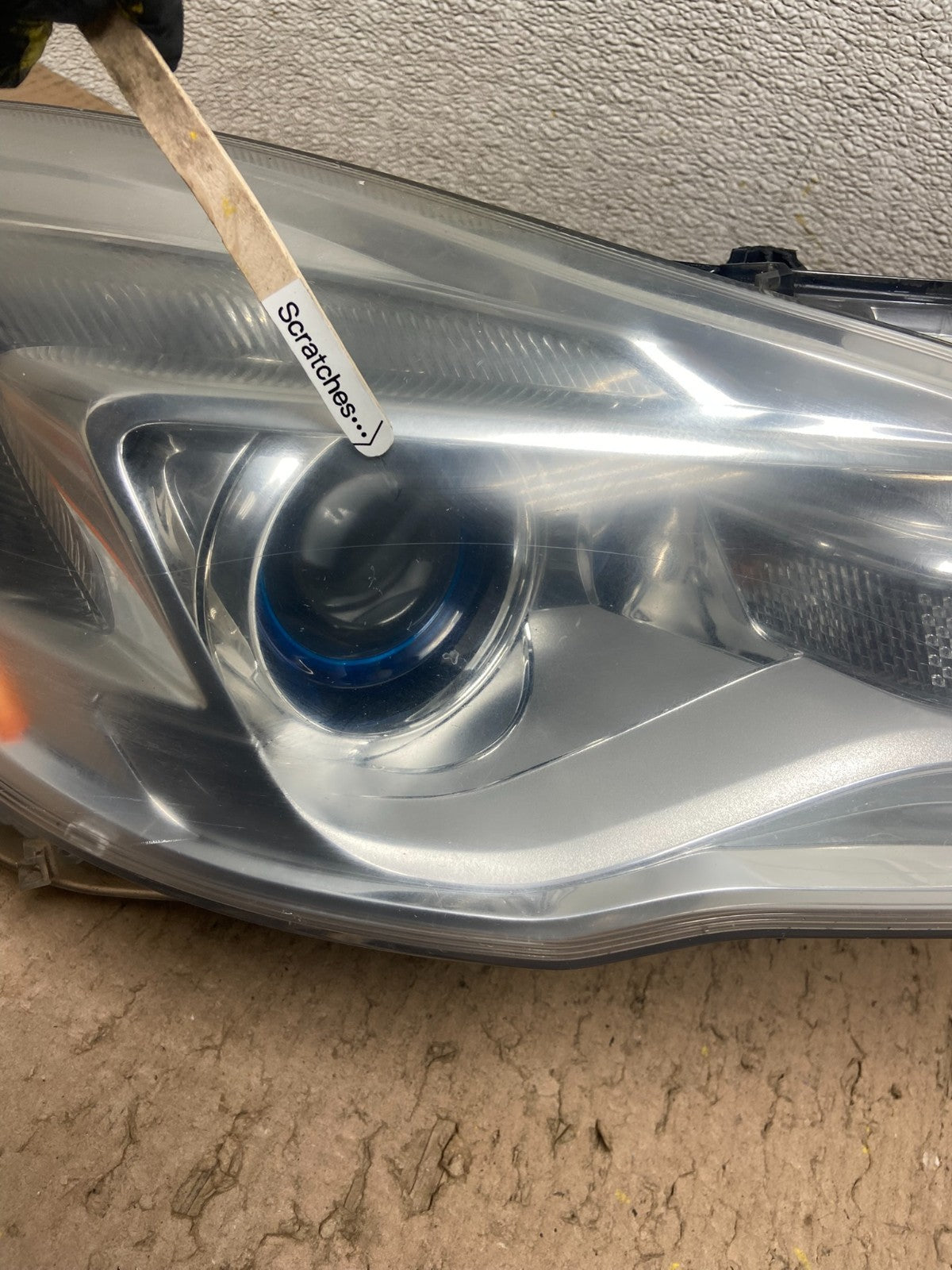 2014 to 2017 Buick Regal Right Passenger RH Side Headlight OEM Y4954 DG3