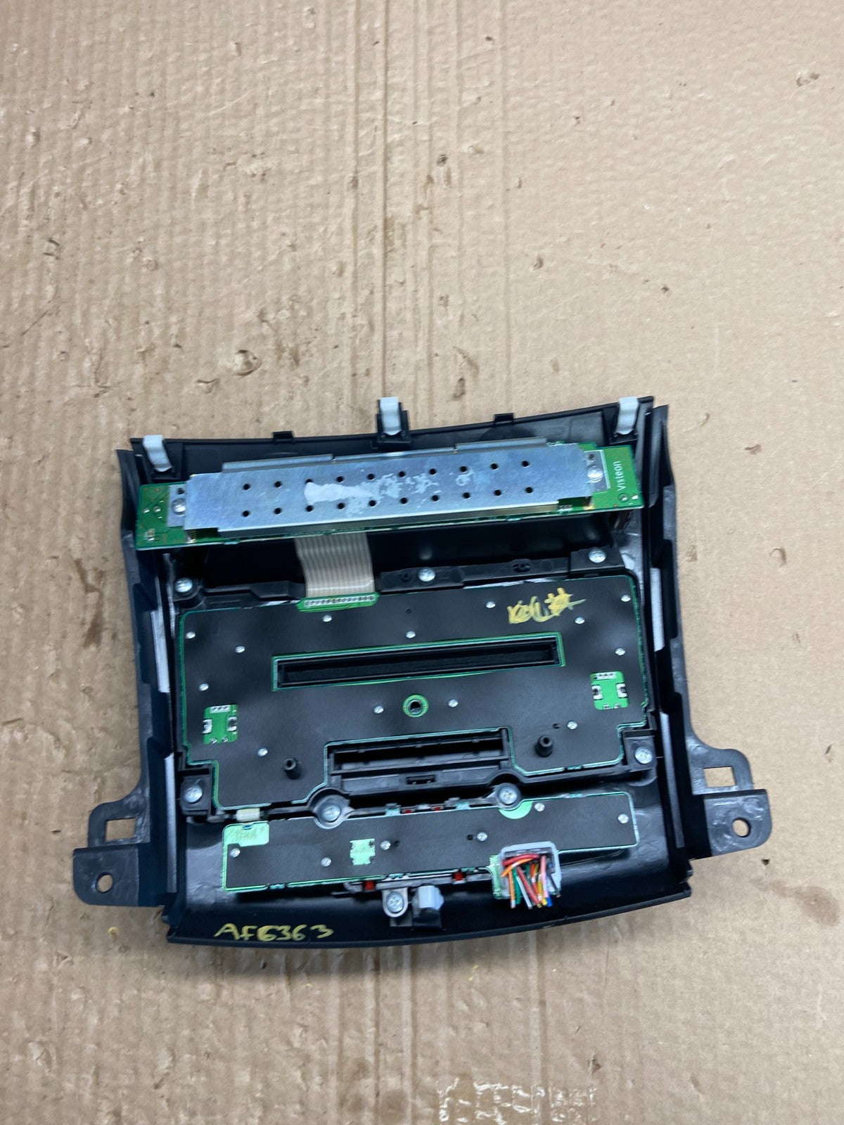 2007 to 2010 Mitsubishi Outlander Am Fm Cd Player Radio Receiver AF6363 DG4