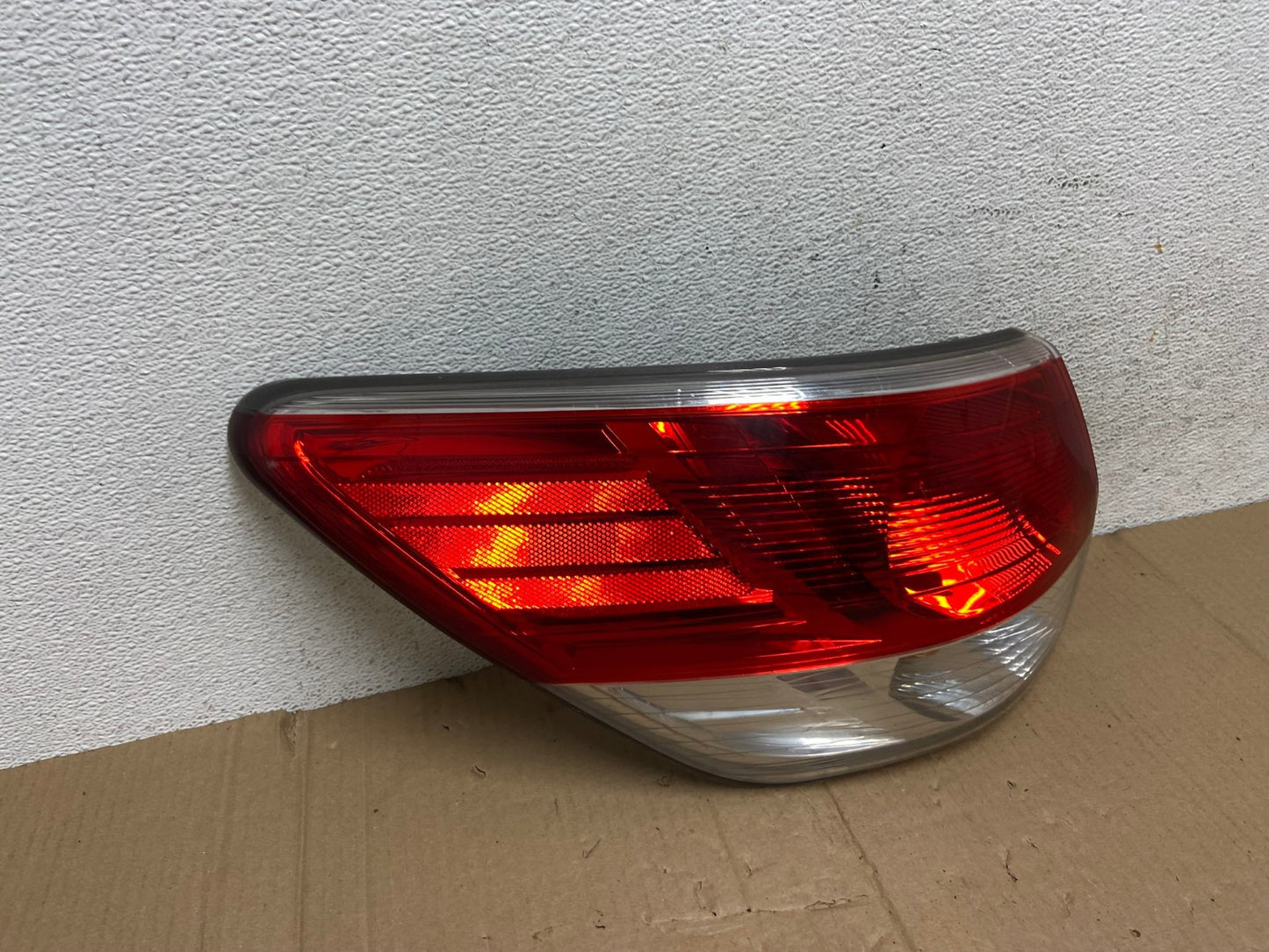 2013 to 2016 Nissan Pathfinder Left Driver Lh Side Tail light AE8959 LK2