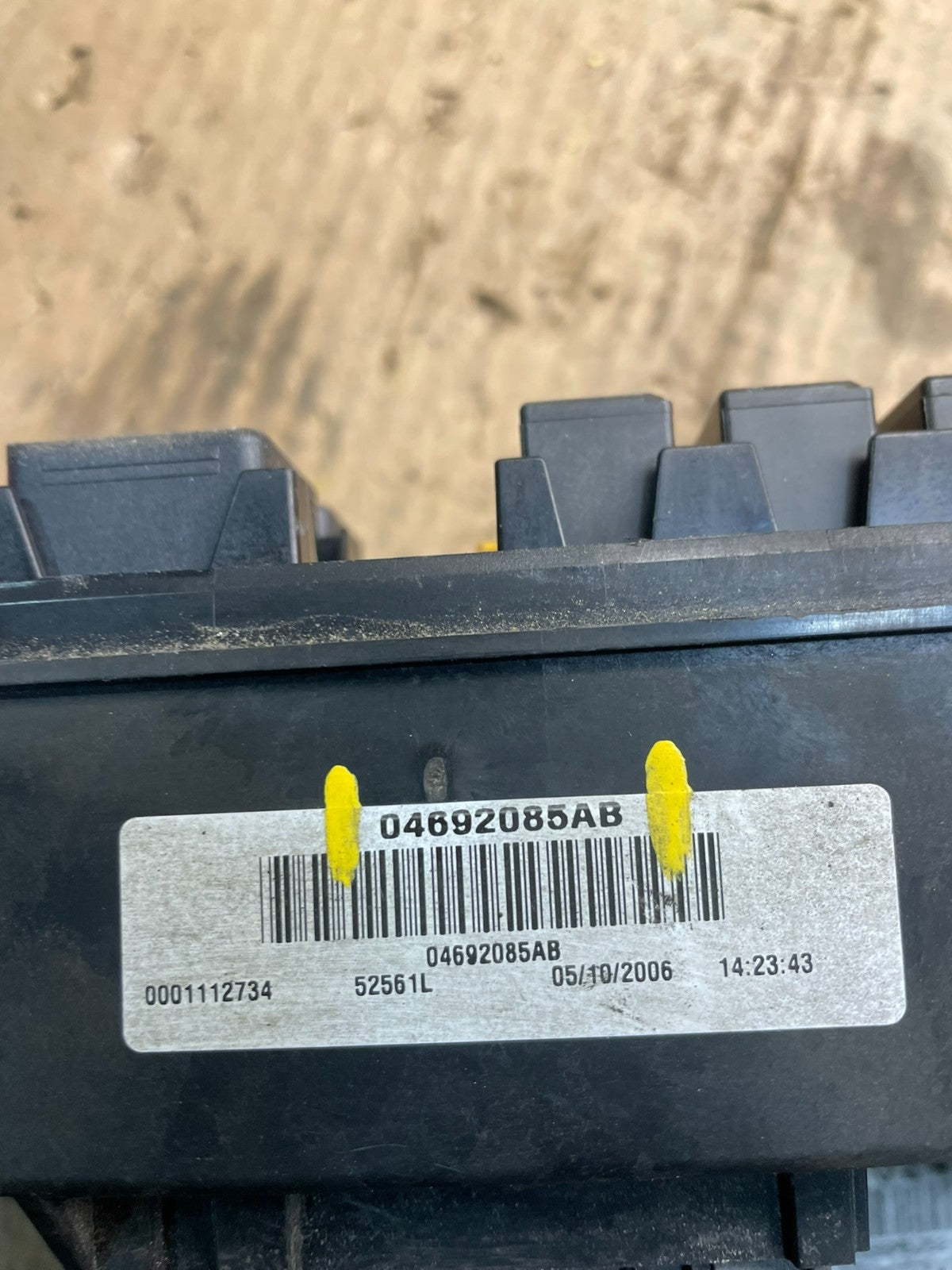 2005 2006 Jeep Grand Cherokee Fuse Box Multi-Function Relay Module T7457 DG7