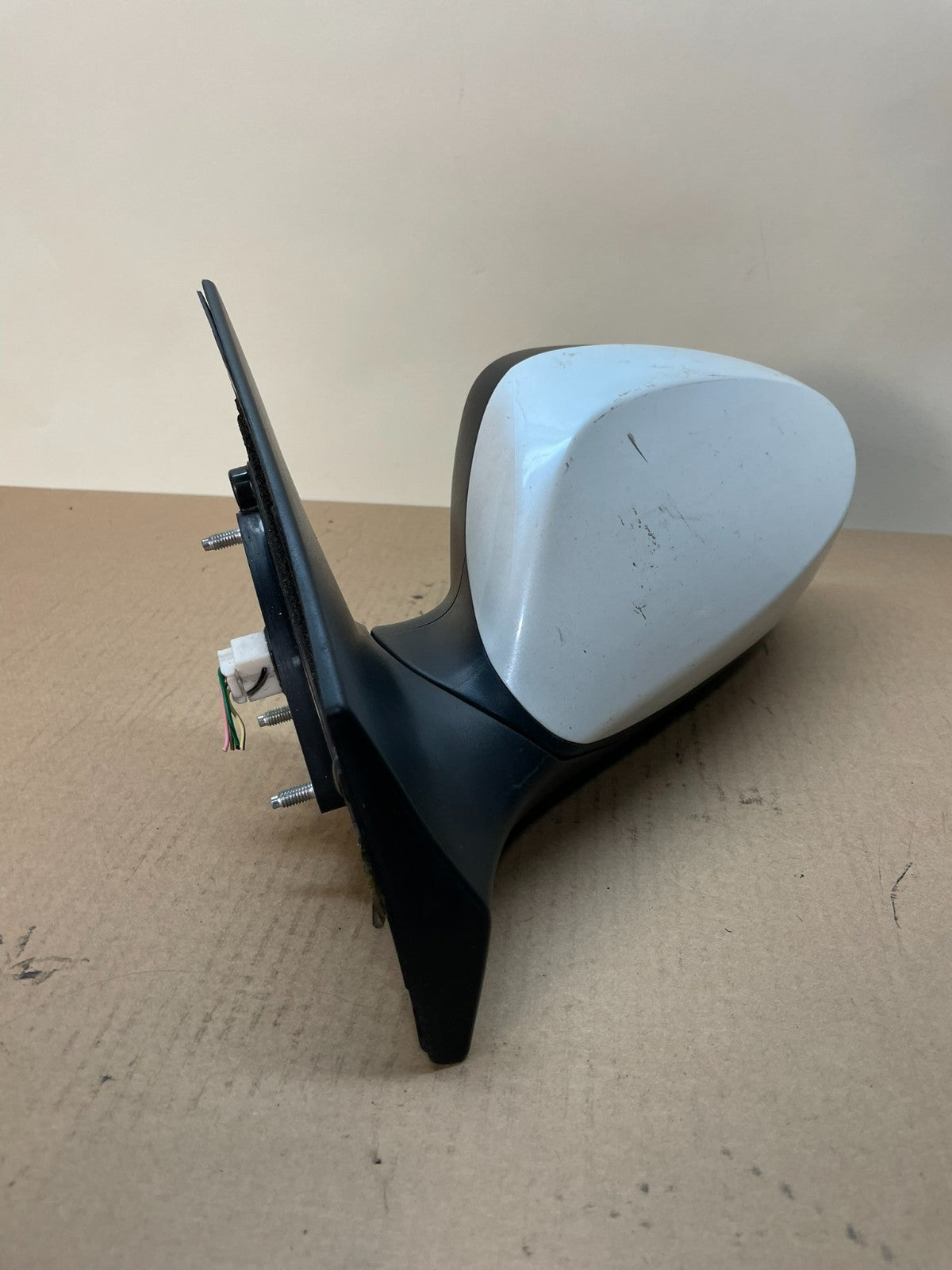 2011-2015 Hyundai Elantra Left Driver View Door Mirror AI4010 DG1