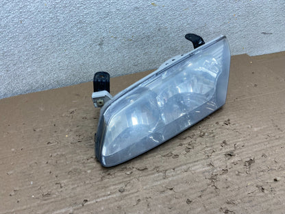 2000 to 2001 Toyota Camry Front Left Driver Side Headlight AB1713 DW2