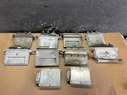 Mix of 10 Ford ECM Engine Computer Module Z83140