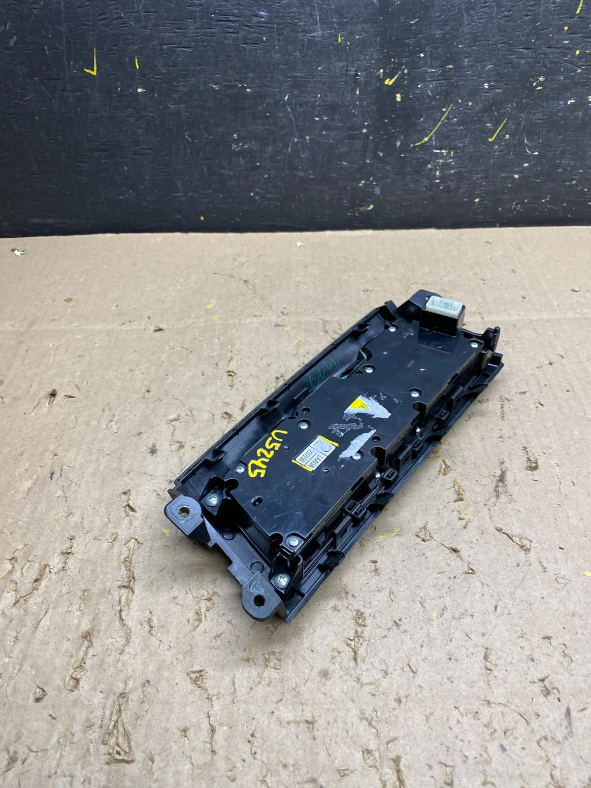 2009-2014 Nissan Murano AM FM Radio CD Control Panel U5245 DG4