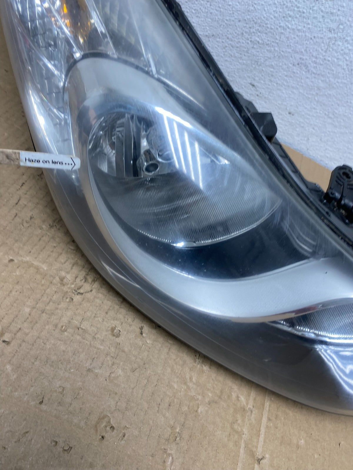 2011 2012 2013 Hyundai Elantra Right Passenger Headlight Oem AC3843 DW4