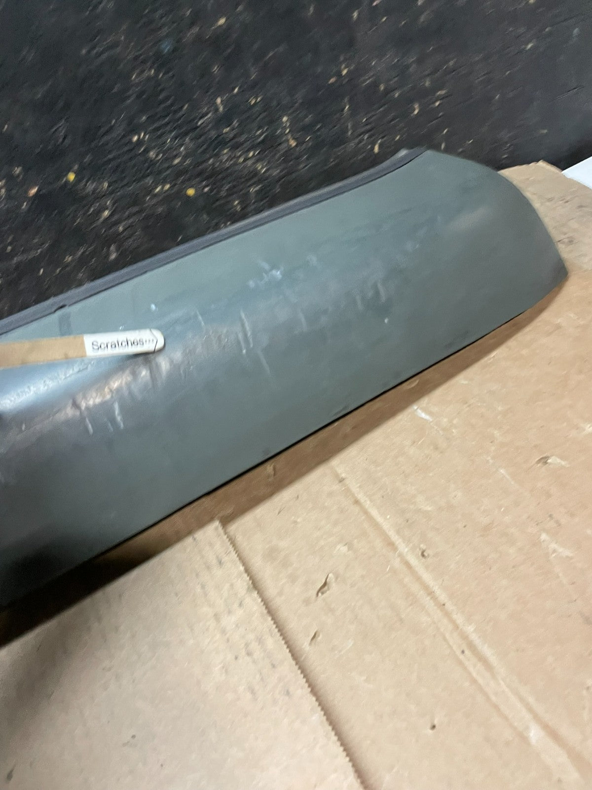 1996 to 2002 Chevrolet Express 3rd Third Brake Light Trim Spoiler y9320 DG5