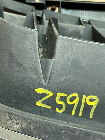 2008 to 2009 Subaru Legacy Front Upper Grille Grill OEM Z5919 DG9