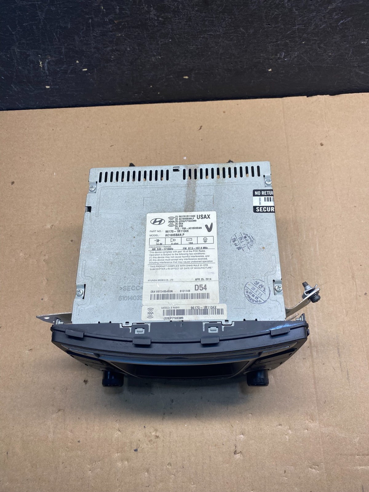 2012 2013 2014 Hyundai Accent Radio Cd Mp3 Player AE7407 DW3