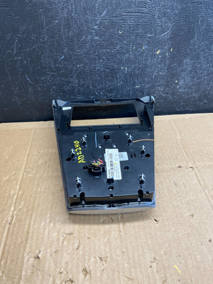 2016-2017 Chevy Equinox Terrain Radio Face Climate Control Panel Bezel ad2240 DG4