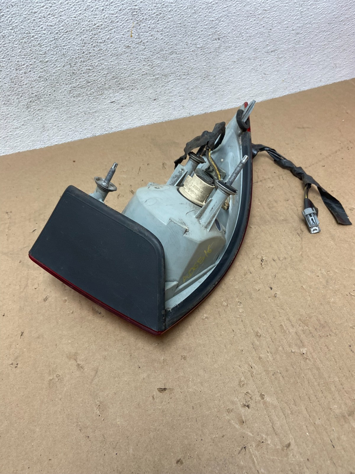2006 to 2008 Buick Lucerne Right Passenger RH Side Tail Light AD6516 DW6