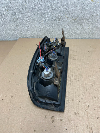 1998 1999 2000 Nissan Frontier Left Driver LH Side Tail light Oem AB2449 LK5