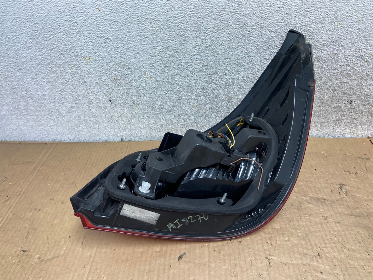 2008 2009 2010 BMW 5 525i 530i Left Driver Lh Tail Side Light AI8270 LK5